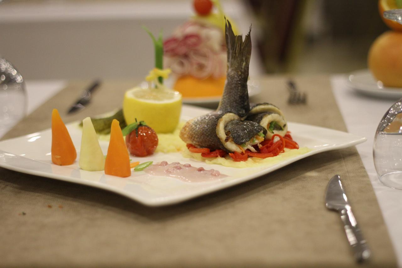 Iyaspark Hotel Isparta Zewnętrze zdjęcie